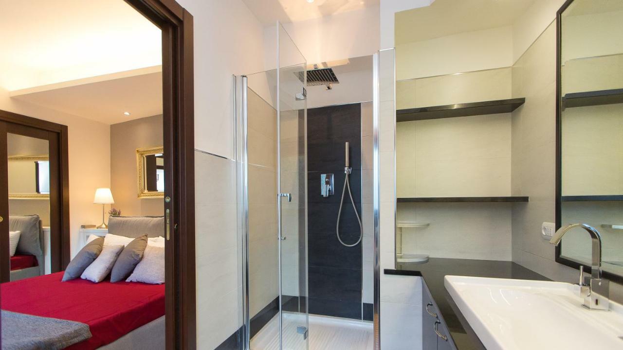Apartment In Panorama Penthouse Rom